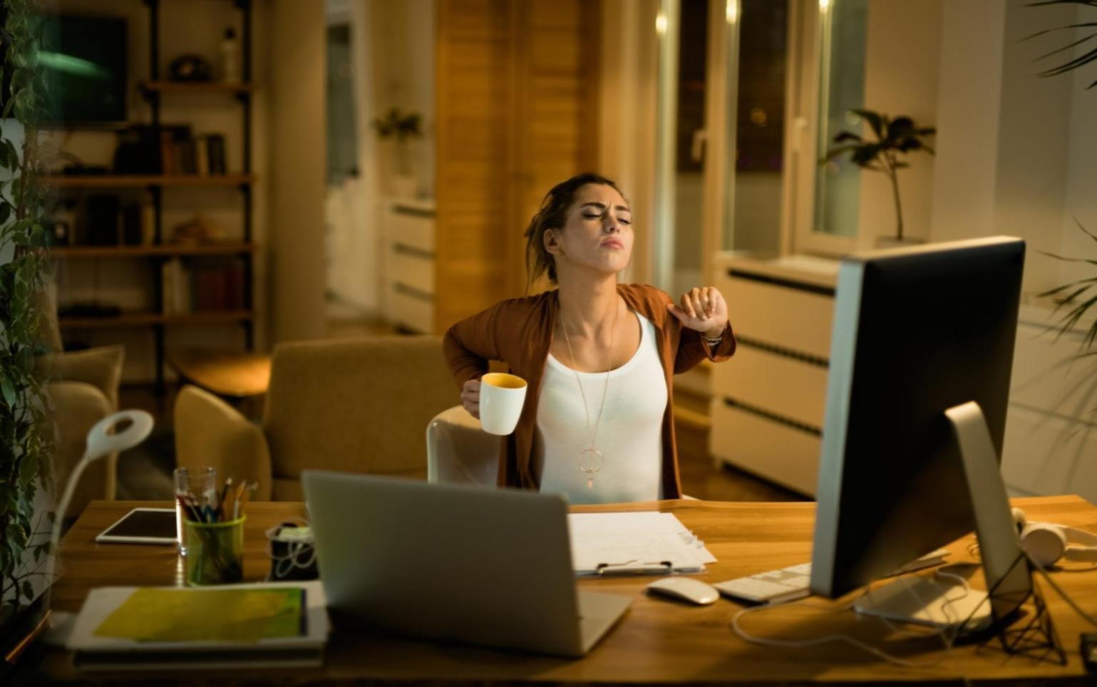 Illustration du cours SEO local — analyse de carte et résultats de recherche locaux